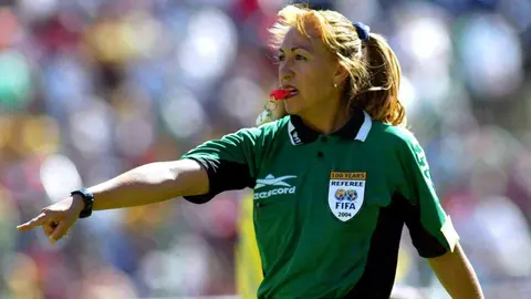 Vicky Tovar: 'FIFA es muy cautelosa cuando se trata de apoyar a la mujer'