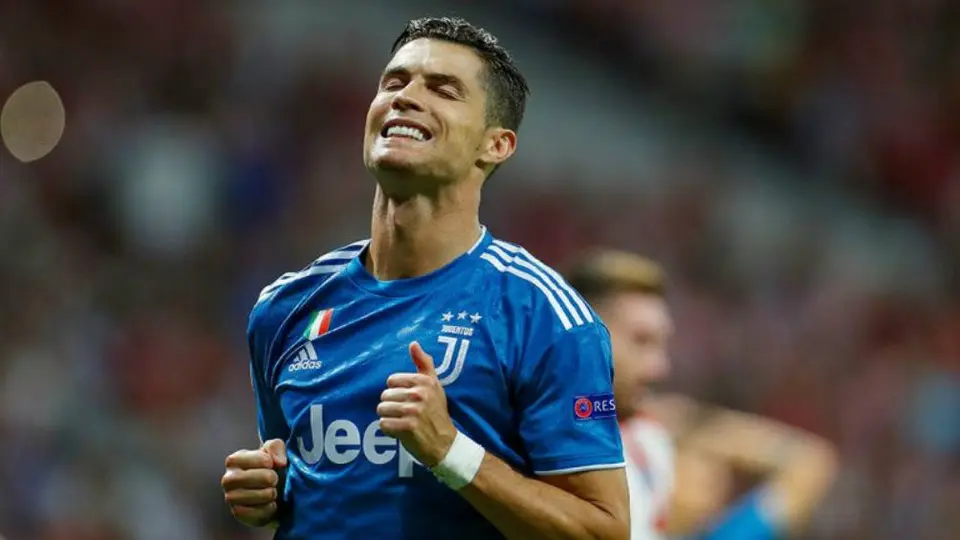 Cristiano Ronaldo, captado en paseo familiar durante cuarentena por COVID-19