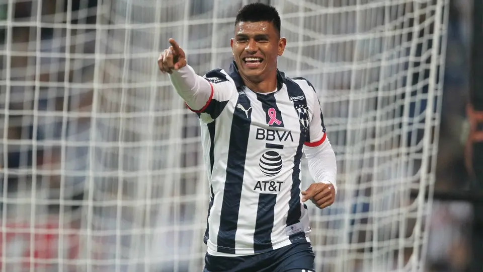 Jesús Gallardo se burló de la tardía llegada de Aké Loba a Rayados
