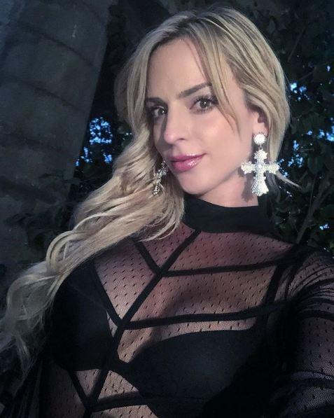 Déjate seducir al ritmo de DJ Yudith