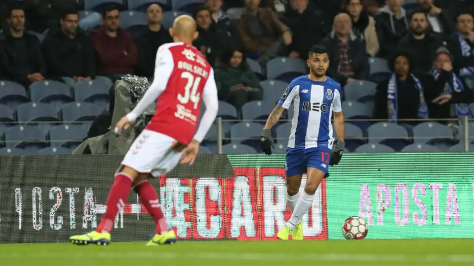 Porto y Tecatito dejaron ir puntos de 'oro' tras caer ante Braga
