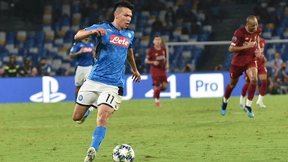 Hirving Lozano rechazó al Milan y al París Saint Germain por llegar a Napoli