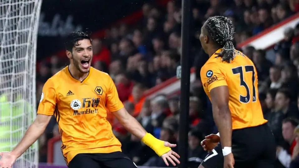 Raúl Jiménez y Adama Traoré, la mejor dupla goleadora en las cinco grandes ligas