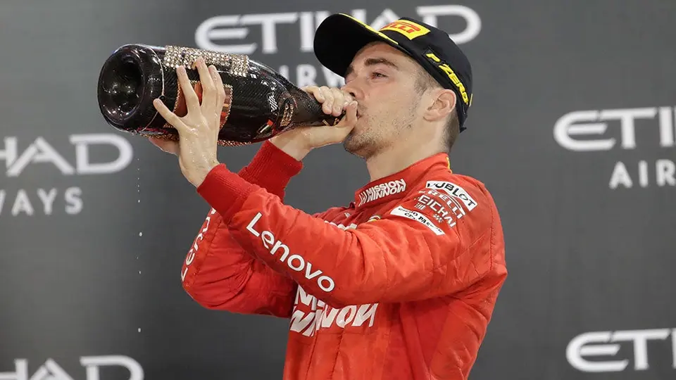 Charles Leclerc renovó con Ferrari hasta 2024