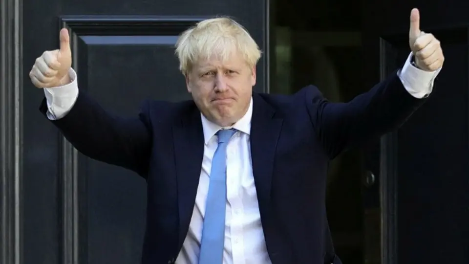 El Primer ministro británico salió de terapia intensiva por COVID-19