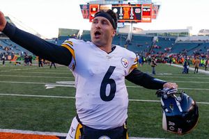 Steelers: Devlin Hodges será titular vs Browns; Mason Rudolph, a la banca