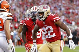 San Francisco aplastó a Cleveland y mantuvo el invicto