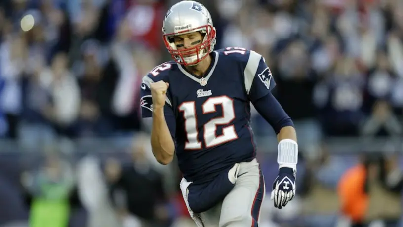 Tom Brady ha usado las mismas hombreras durante 25 años