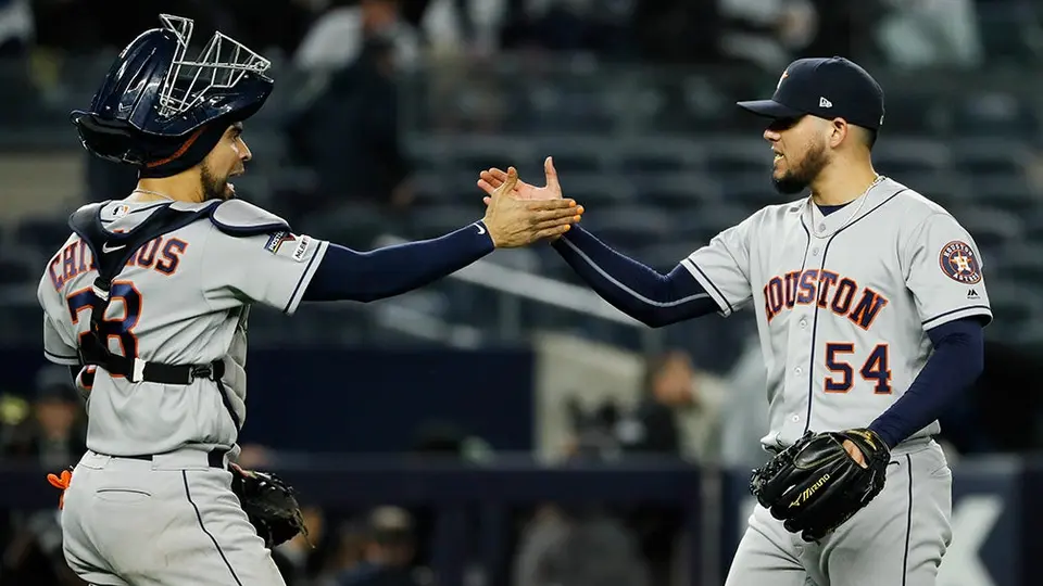 Astros derrotó a Yankees y está a una victoria de llegar a Serie Mundial