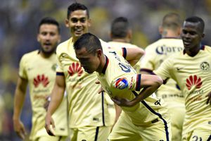 Paul Aguilar dio 'cátedra' de baile en boda de Óscar Jiménez