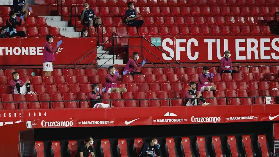 LaLiga regresó a la actividad con público virtual y audio ambiental