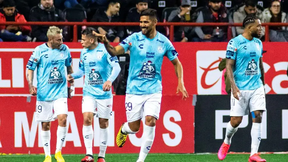 Con original imagen, Pachuca invitó a sus aficionados a no salir de su casa