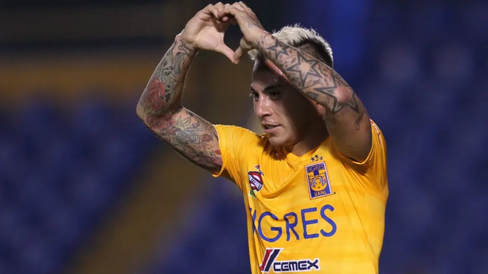 Tigres presumió nuevo tatuaje de Eduardo Vargas