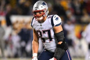 Rob Gronkowski, exjugador de Patriots, estaría cerca de firmar con la WWE