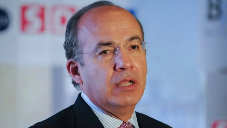 Felipe Calderón protestó por la mudanza de Monarcas a Mazatlán
