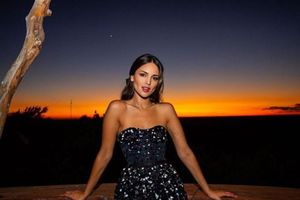 Eiza González y Julian Edelman fueron captados en un restaurante 