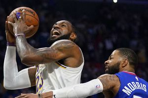 Lakers derrotó a Clippers por primera vez en la temporada