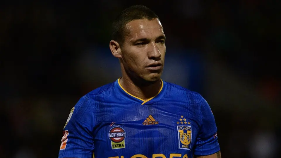 Dueñas sobre Briseño: 'Me parece una falta de respeto que hable de Tigres'