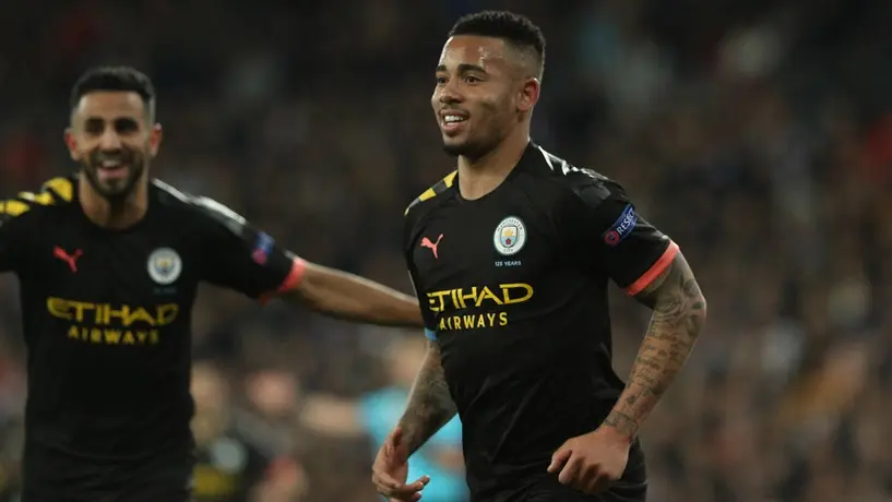 Southampton y Manchester City 'jugaron' gato tras suspensión de Premier League