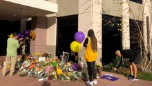 VIDEO: Rezos en la Mamba Academy al enterarse de la muerte de Kobe Bryant