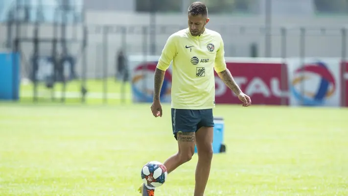 Jérémy Ménez se defendió de video que mostró sus excesos