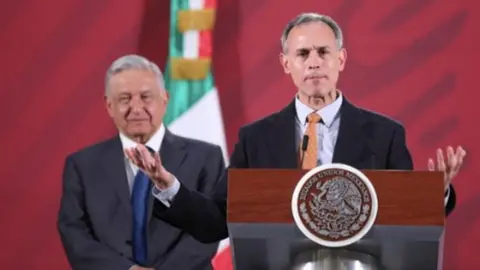 OMS invitó a López-Gatell a ser parte de grupo de expertos