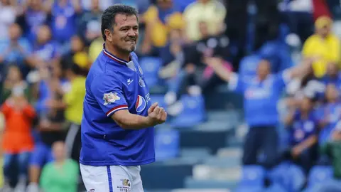 Cruz Azul: Carlos Hermosillo felicitó a La Máquina por el buen paso en el Clausura 2020