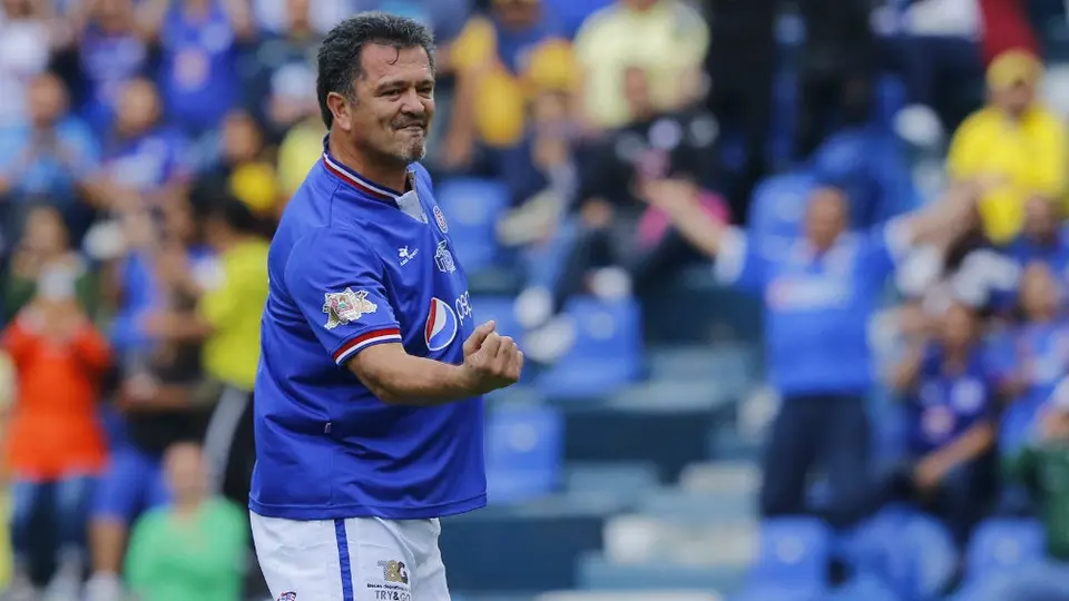 Cruz Azul: Carlos Hermosillo felicitó a La Máquina por el buen paso en el Clausura 2020