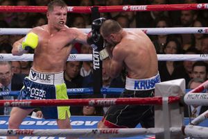 Tv Azteca arrasó con el rating de la pelea Canelo Álvarez vs Sergey Kovalev