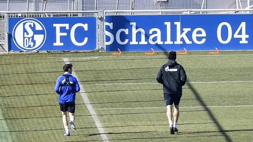 Coronavirus: Schalke 04 volvió a las prácticas con 'altas' medidas de seguridad