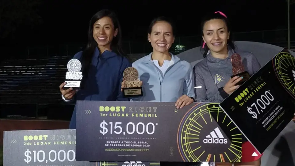 Adidas Runners Club cerró 2019 con entrenamiento 'espacial'