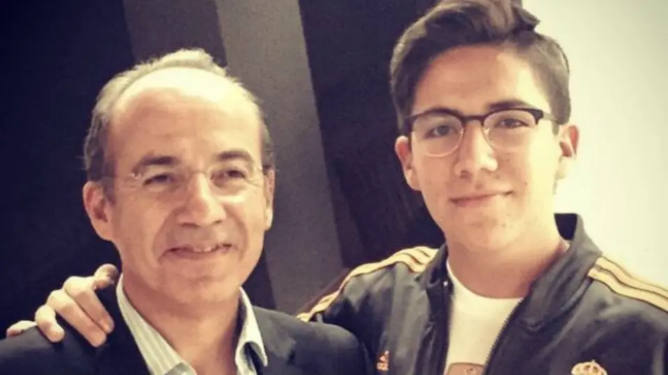 Hijo de Felipe Calderón, uno de los 'responsables' de Granjas de Bots contra AMLO
