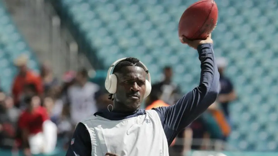 Revelaron que otra mujer habría sido acosada por Antonio Brown