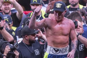 Canelo pelearía en Japón ante la estrella nipona Ryota Murata