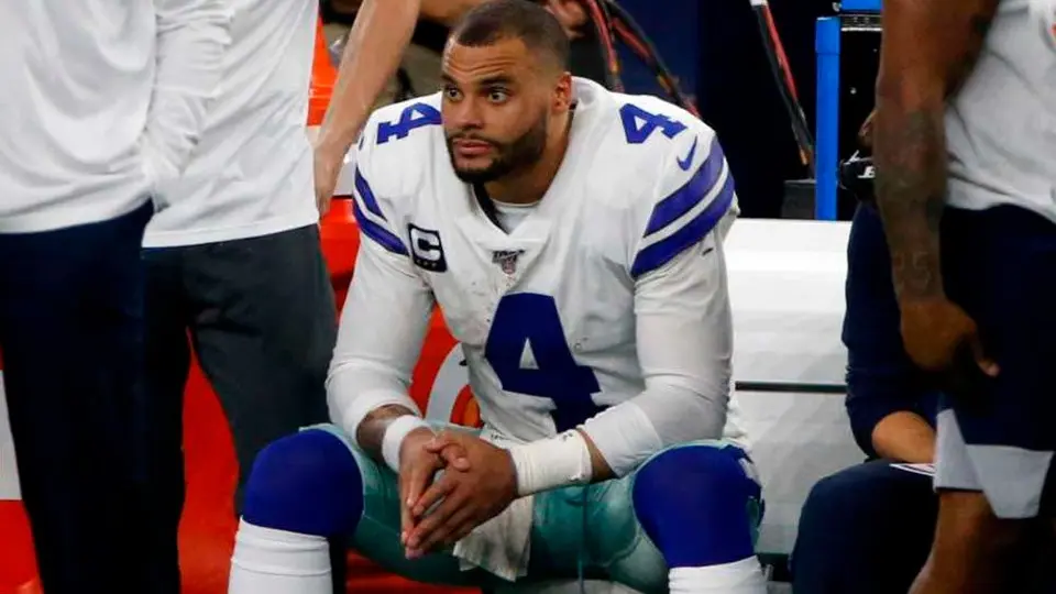 Dak Prescott organizó fiesta en plena cuarentena