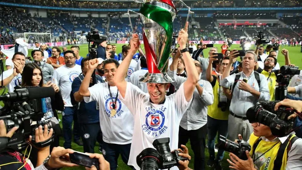 Caixinha: 'Aún deseo que Cruz Azul gane la novena, por Billy Álvarez'