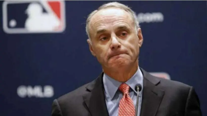 Aficionados demandarán a la MLB por no devolver dinero de entradas