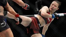 Campeona china de UFC abandonó su país por coronavirus