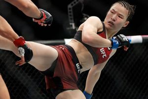 Campeona china de UFC abandonó su país por coronavirus