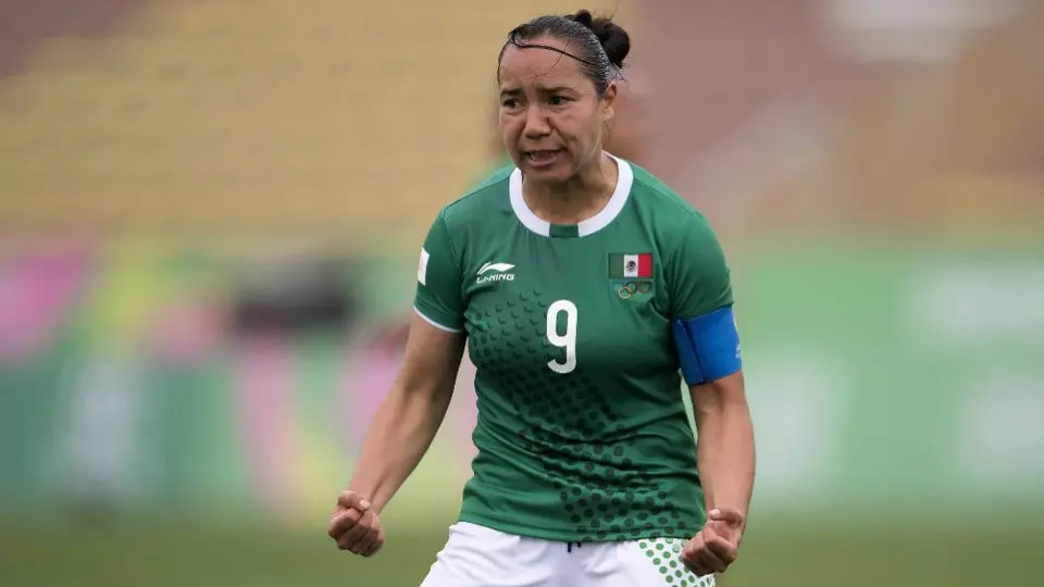 Christopher Cuéllar tras polémica con Charlyn: 'Ir a Tokio no depende de una jugadora'
