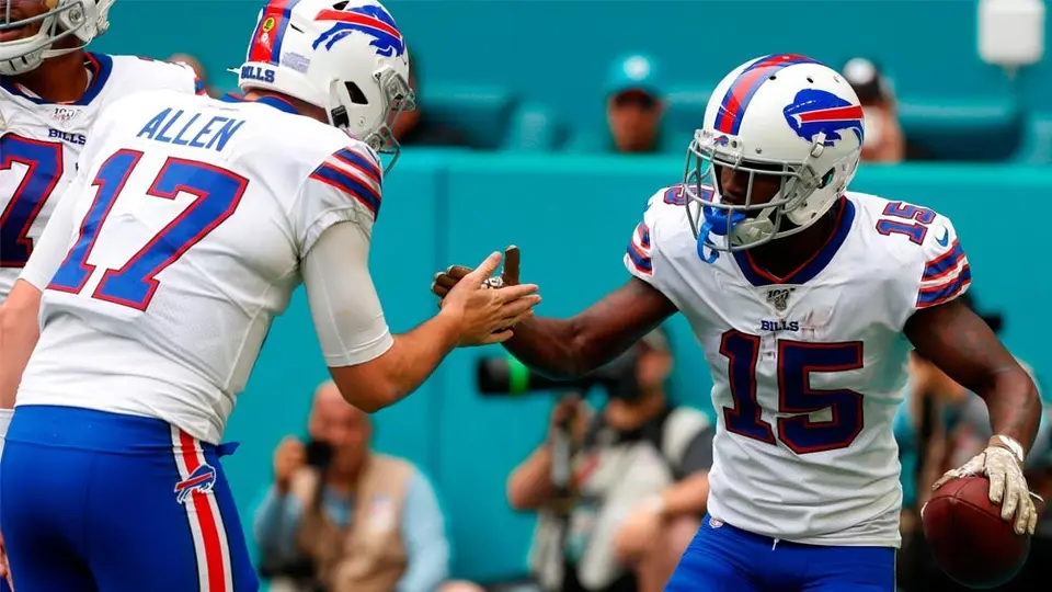 ¿Cómo presentaron los equipos de la NFL sus calendarios?