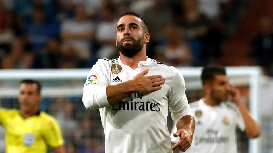 Carvajal: 'Ni los propios árbitros saben cuando tienen que pitar manos'