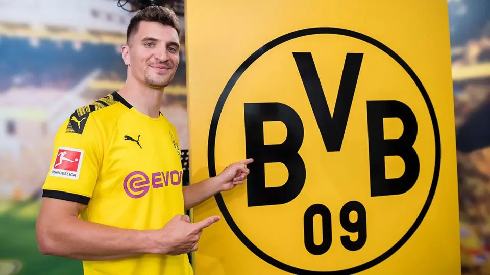 Bundesliga: Borussia Dortmund anunció el fichaje de Thomas Meunier