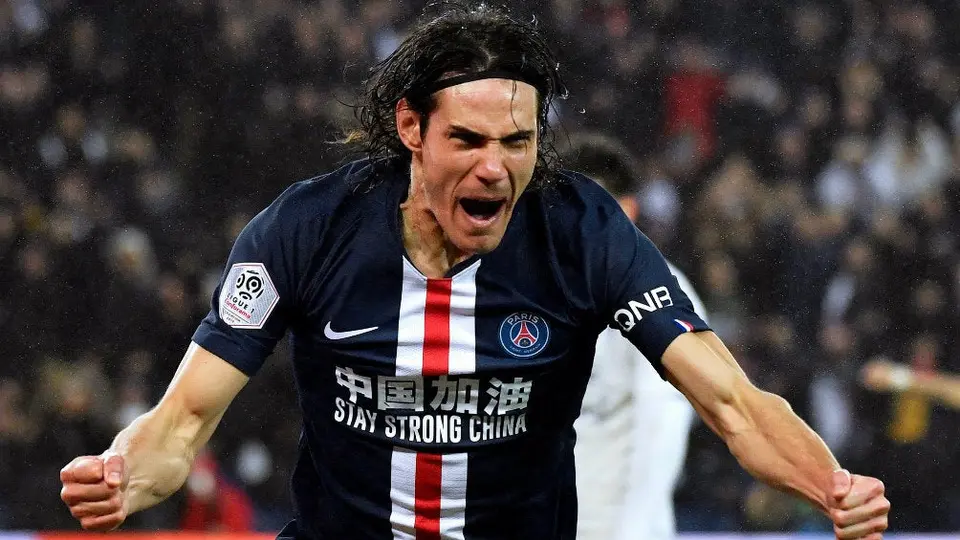 PSG sufrió para derrotar al Burdeos en celebración del gol 200 de Cavani