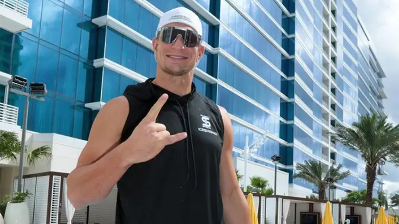 Rob Gronkowski y Venus Williams se lucieron como porristas de Lakers