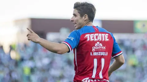 Brizuela busca a niño que lloró tras derrota de Chivas frente a Xolos