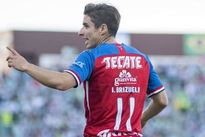 Brizuela busca a niño que lloró tras derrota de Chivas frente a Xolos