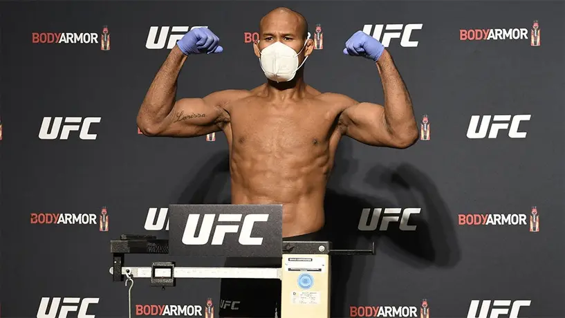 Ronaldo Jacare Souza dio positivo por coronavirus previo a UFC 249