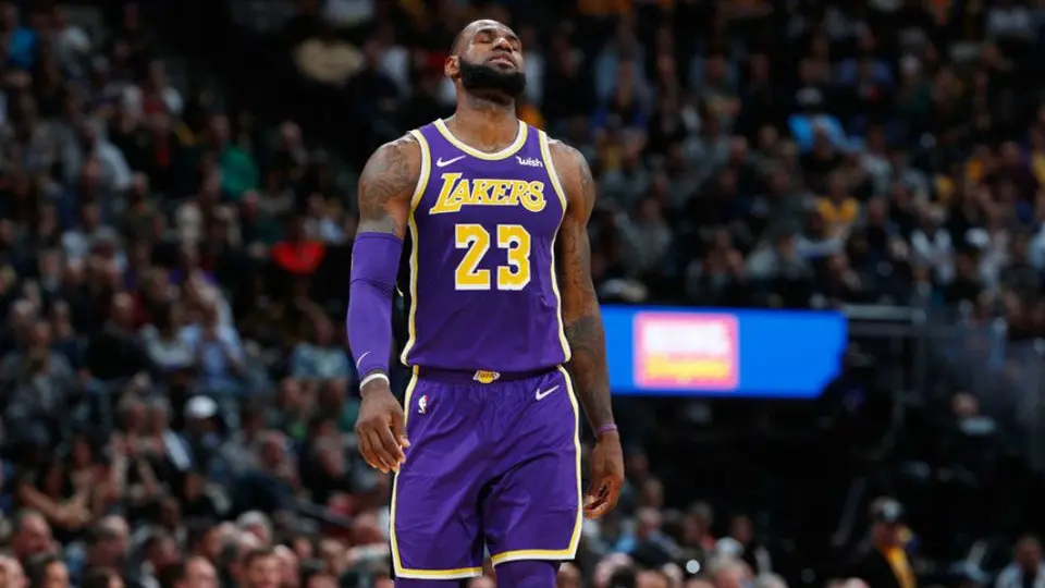 LeBron James se pregunta: "¿Por qué Estados Unidos no nos quiere?"