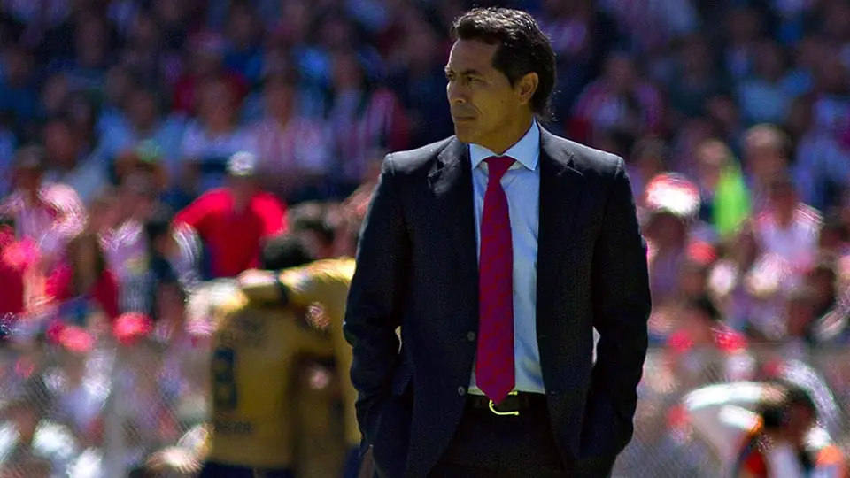 Benjamín Galindo: El Maestro abandonó el hospital tras estar internado tres semanas
